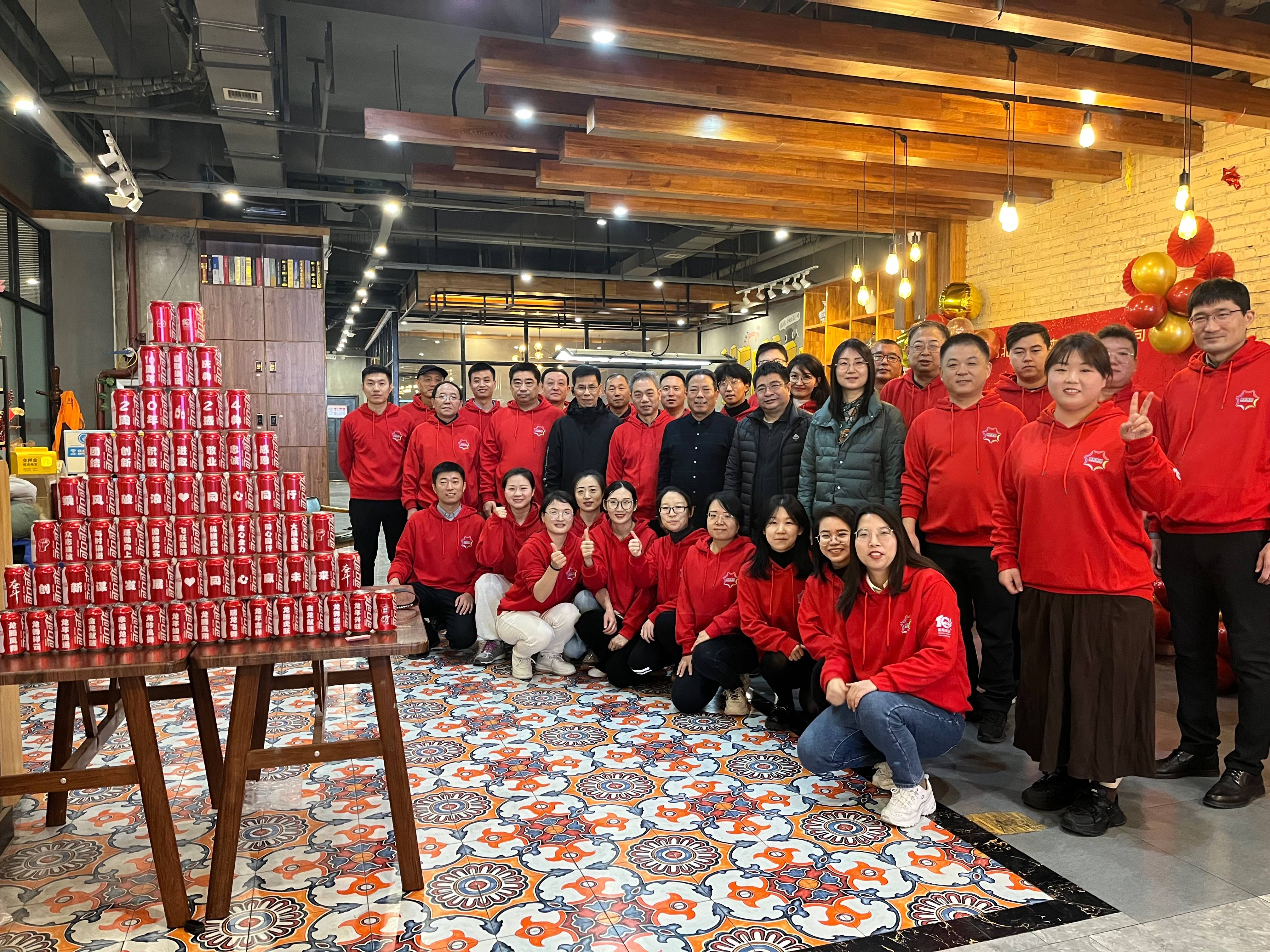 感恩同行,共贏未來(lái)——記嘉聯(lián)集團(tuán)